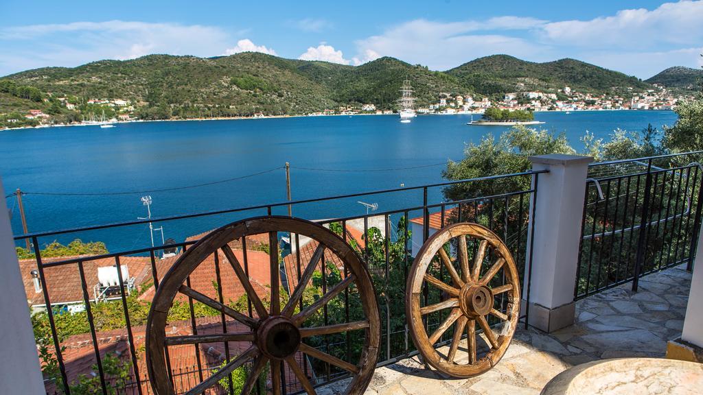 Apartamento Dioskouri II Vathí - Ítaca Exterior foto